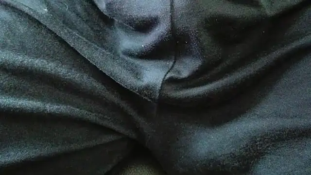 Naughty_toysboy's cam snapshot