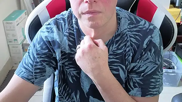 Naughty_toysboy's cam snapshot