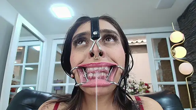 miss_collins's cam snapshot