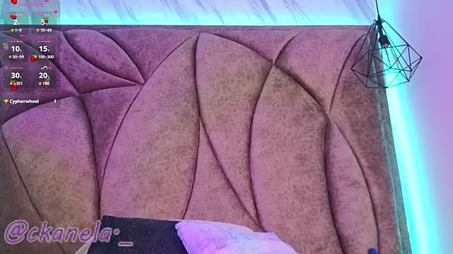 Kanela_miller_'s cam snapshot