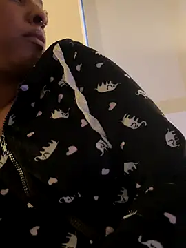 Your_Paris live sex cam