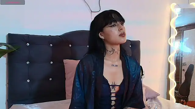 MITZI_TAY1's cam snapshot