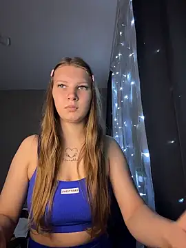 nelli_lux_'s cam snapshot