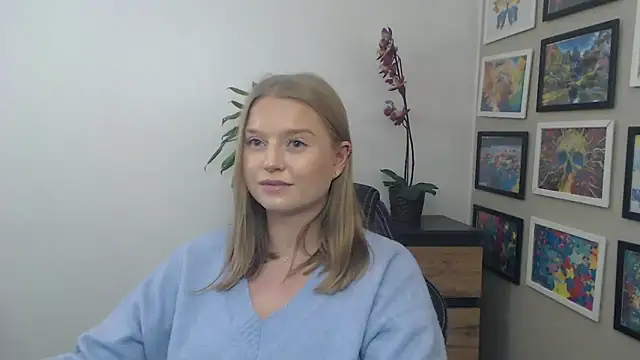 Mysteryerica's cam snapshot