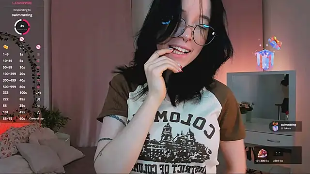 lilithlunna's cam snapshot