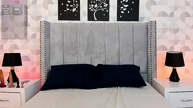 sara_stonems's cam snapshot