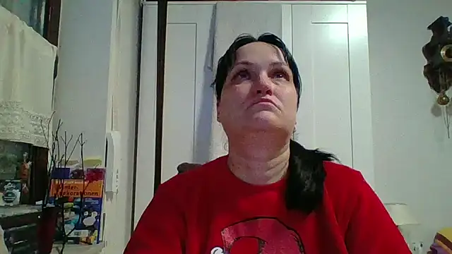 _squirty_cum_lady_'s cam snapshot