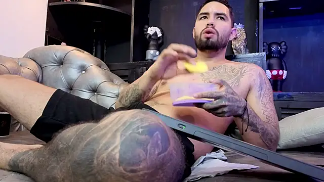 matteosantos's cam snapshot