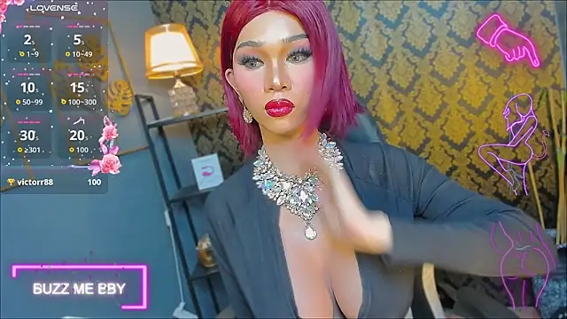 ThaliaWintour's cam snapshot