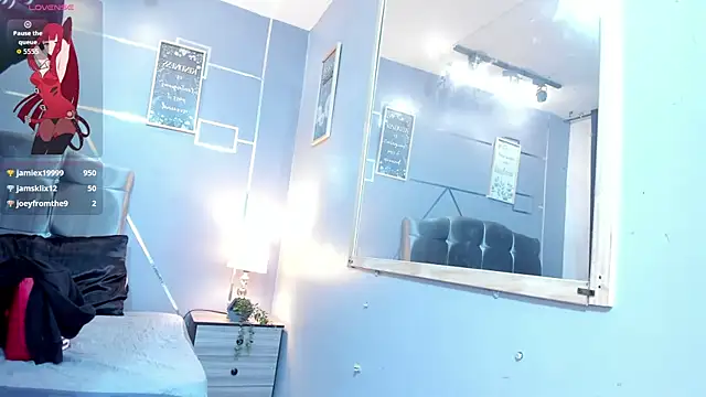 Angel-dragun's cam snapshot