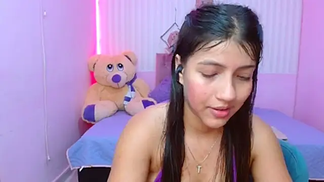 zara_cute's cam snapshot