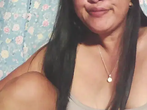 hotolivia34's cam snapshot