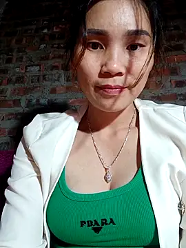 Bear_bear0's cam snapshot