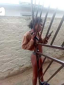 SexySlimMelanin's cam snapshot