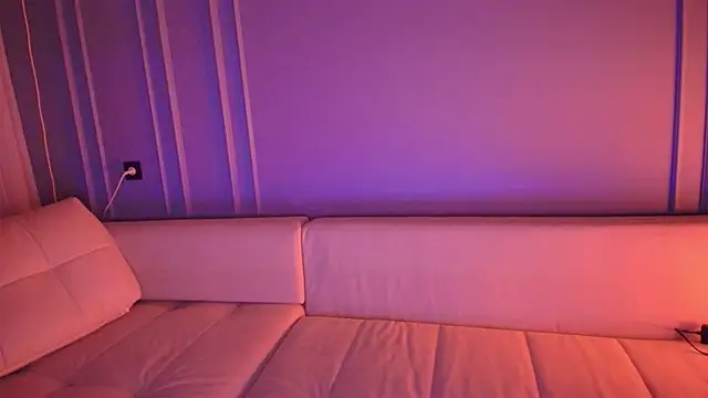 aiko_tenshi's cam snapshot