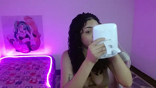 kari-10's cam snapshot