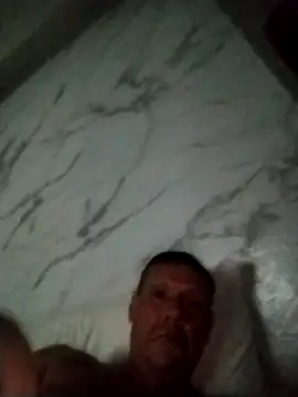 gruff123's cam snapshot