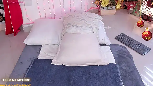 ohyesly_'s cam snapshot