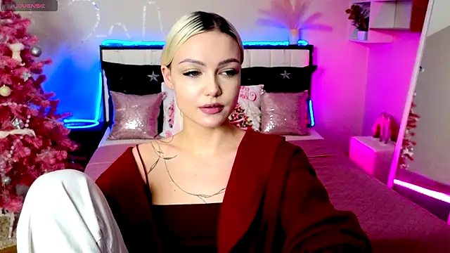 LinaLirian's cam snapshot