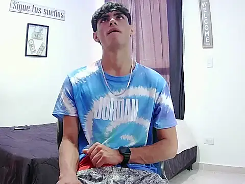 harrytomson_1 live sex cam