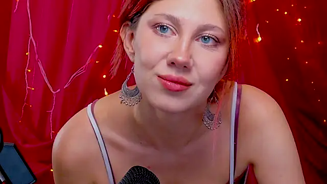 AdaLune's cam snapshot