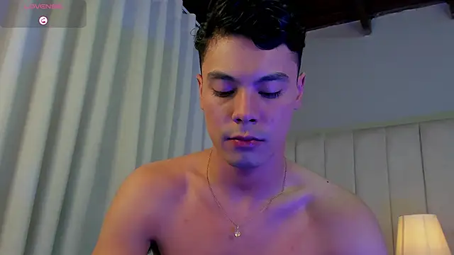 Dammon_Stallion live sex cam