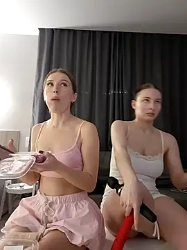 MelissaPinkiss live sex cam