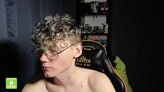 Keytaro live sex cam