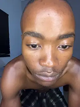 Boytoy_BigD's cam snapshot