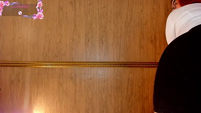 Helenstanford's cam snapshot