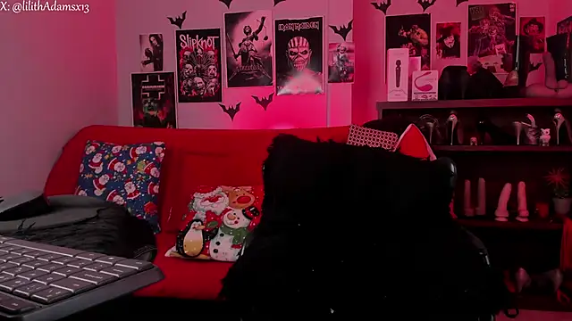 lilith-deveraux's cam snapshot