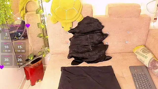 GiuliaCash's cam snapshot