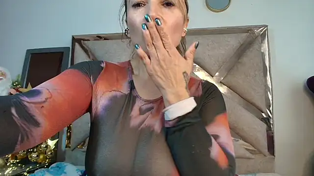 Ingridbergman live sex cam