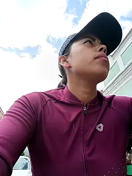 _andrea30 live sex cam