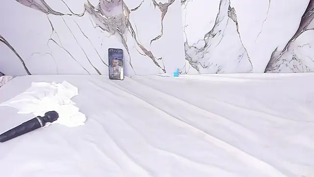 LicyStark's cam snapshot