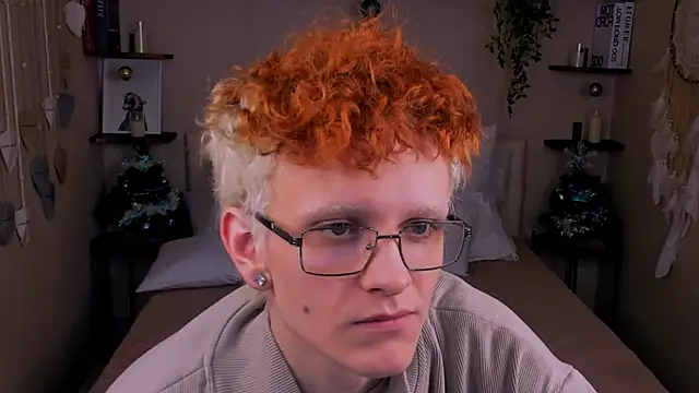 Ethan_Miltons's cam snapshot