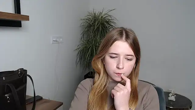 SweetBellaa_'s web cam