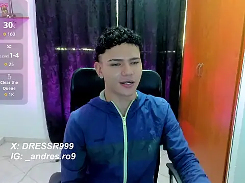 secret_justin7's cam snapshot