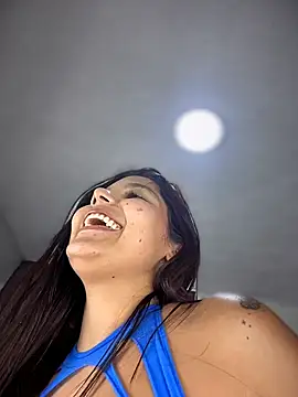 CherrySmirkXXX live sex cam