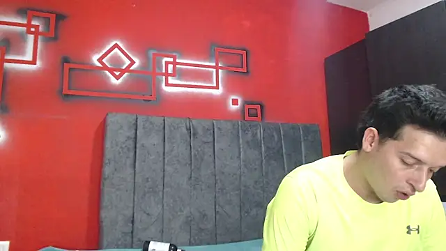 FerneyManti's cam snapshot