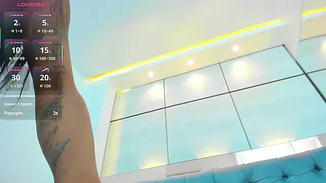 pocahontas_pow's cam snapshot