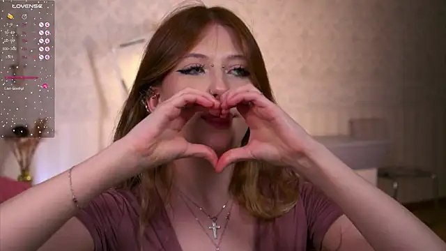 AmberPaws's cam snapshot