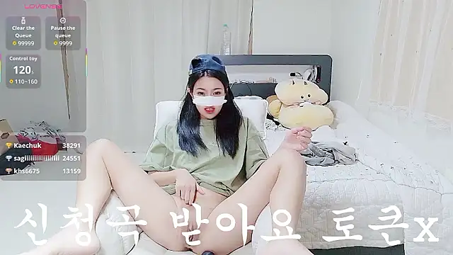 lovelysooni's cam snapshot