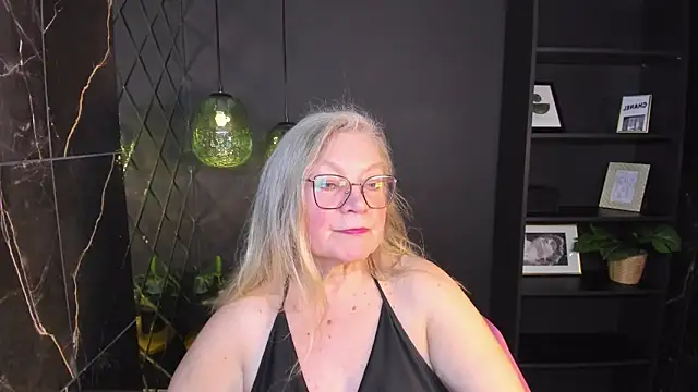 NataliMellow's cam snapshot