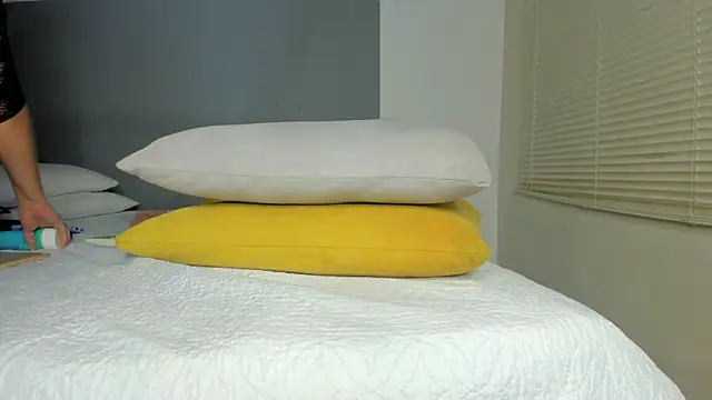 _Molly_rosse_'s cam snapshot