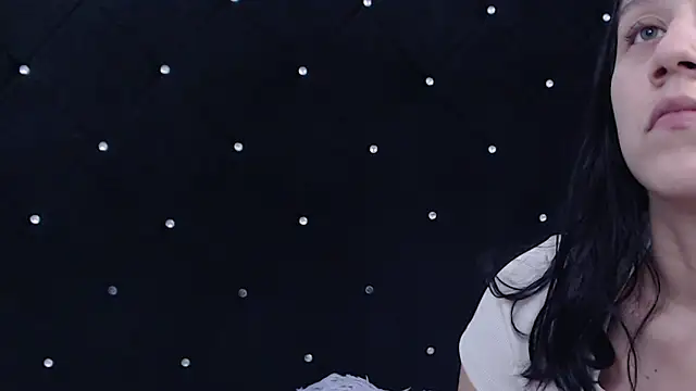 YeraldinAndJos's cam snapshot