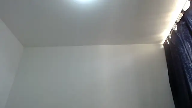 nicolle_milf1978's cam snapshot