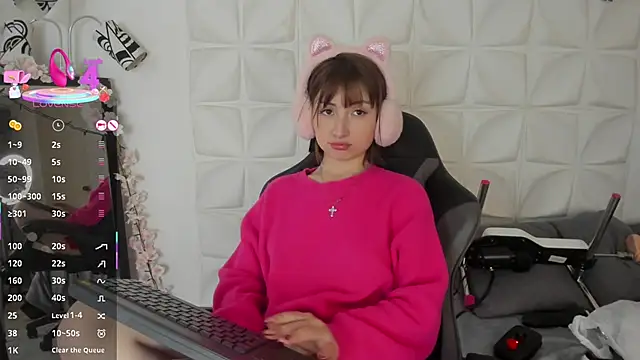 AriMonoban's cam snapshot