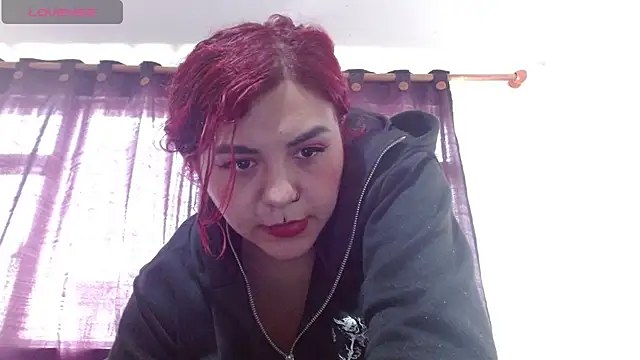 aria-dark's cam snapshot