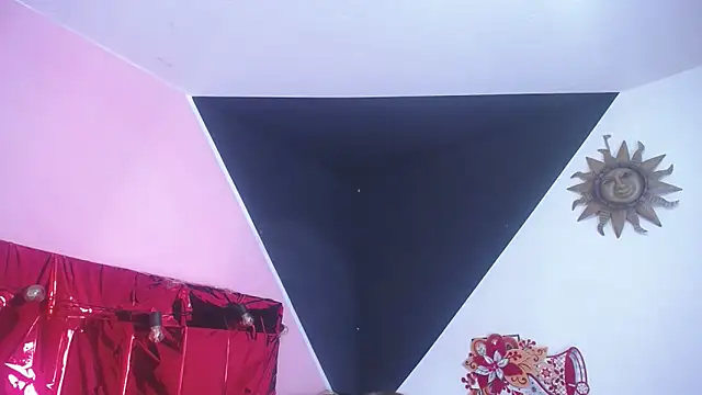 Blonderousss's cam snapshot